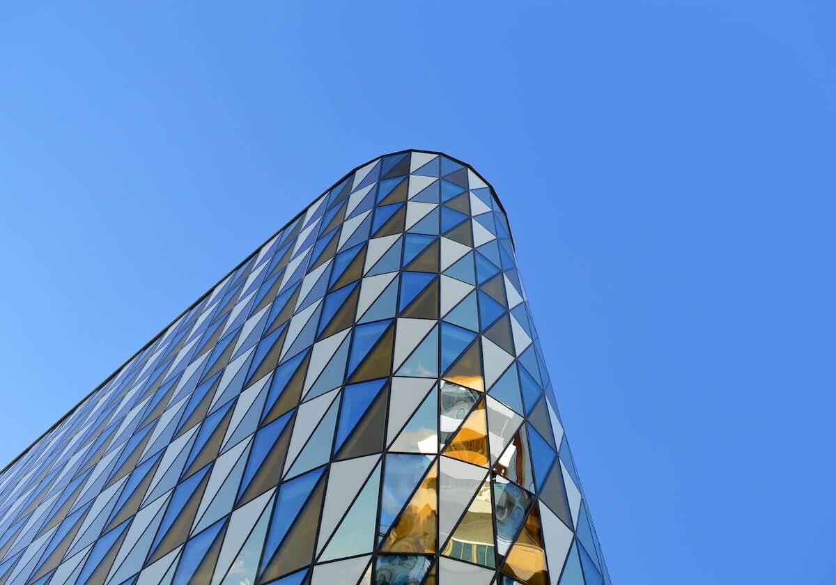 IM体育：点亮赛场的智慧与激情