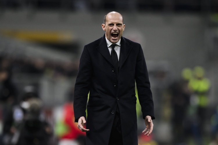 bet365下载-米兰本赛季意甲仅丢20球位列意甲第二，上赛季同期丢30球